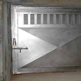 sportelli e botole :: CARPENTERIA T&T, Torino, Piemonte