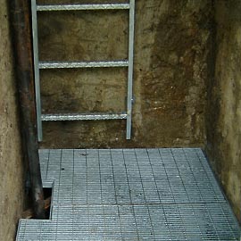 sportelli e botole :: CARPENTERIA T&T, Torino, Piemonte