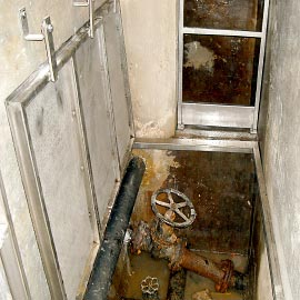 sportelli e botole :: CARPENTERIA T&T, Torino, Piemonte