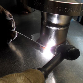 IMPIANTI INDUSTRIALI :: CARPENTERIA T&T, Torino, Piemonte