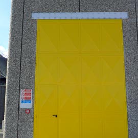 porte, portoni, finestre  :: CARPENTERIA T&T, Torino, Piemonte