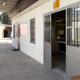 porte, portoni, finestre  :: CARPENTERIA T&T, Torino, Piemonte