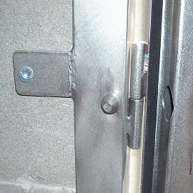 porte, portoni, finestre  :: CARPENTERIA T&T, Torino, Piemonte