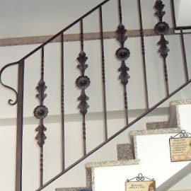 ringhiere e mancorrenti :: CARPENTERIA T&T, Torino, Piemonte