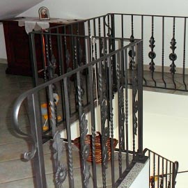 ringhiere e mancorrenti :: CARPENTERIA T&T, Torino, Piemonte