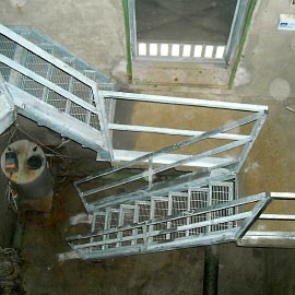 scale a castello, scale tipo marinara  :: CARPENTERIA T&T, Torino, Piemonte