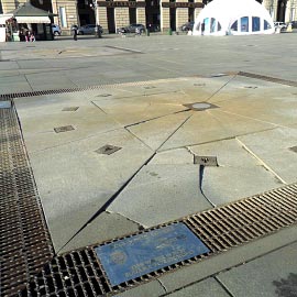 fontana Piazza Castello Torino, Carpenteria Metallica T&T Leinì :: Torino